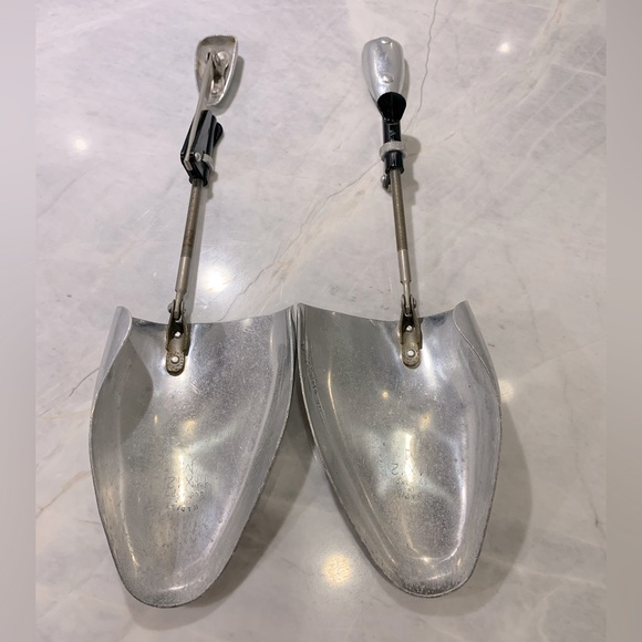 Vintage Church’s silver metal shoe forms size 12 - Picture 3 of 8